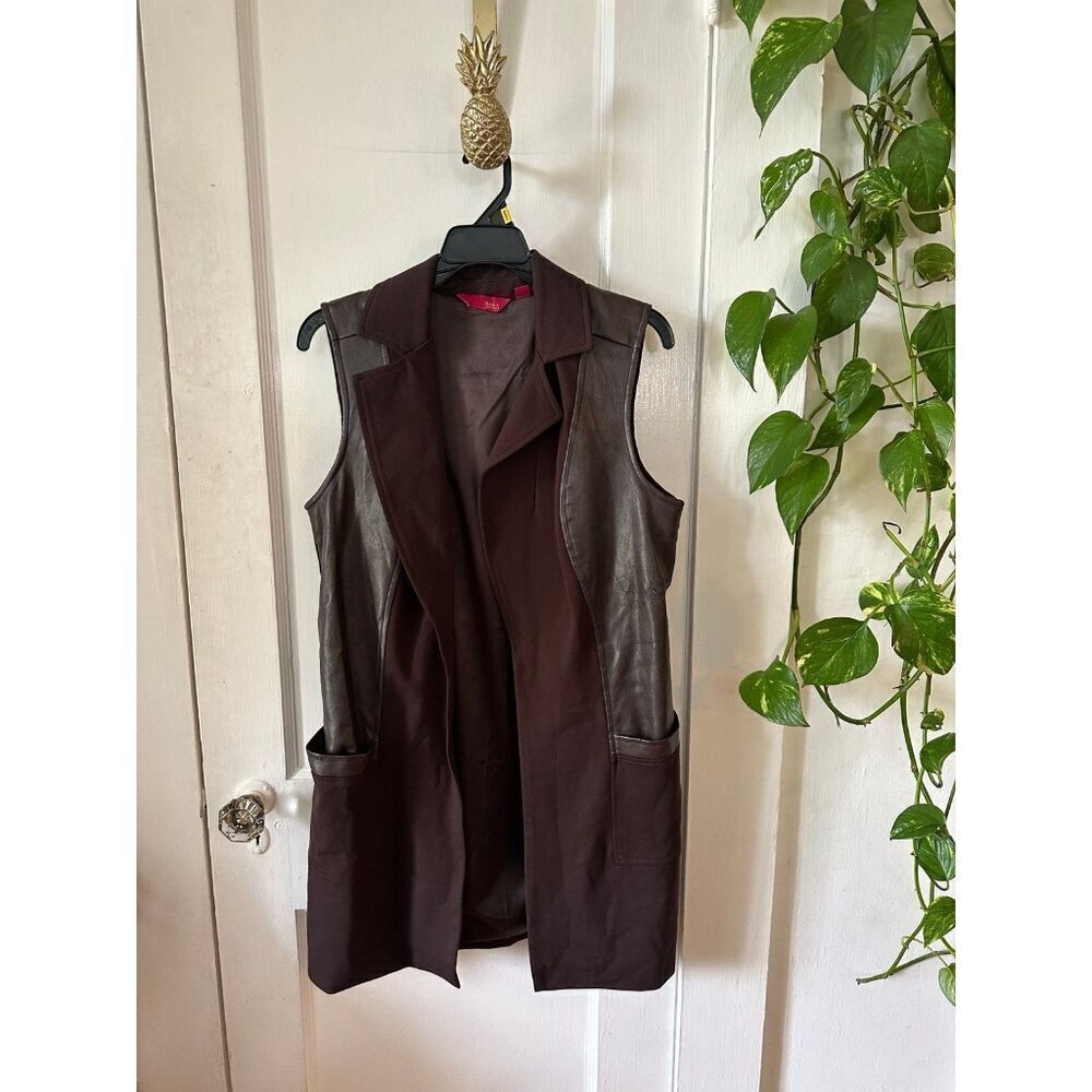 G.I.L.I. Sleeveless Long Brown Vest – Size 10